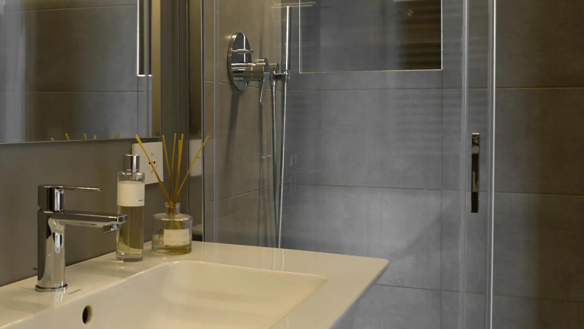 Appartement Monviso Design Loft R&R à Milan 0*,